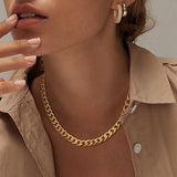 Collar grueso con eslabones cubanos