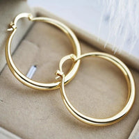 Pendientes de oro con gran impacto