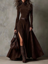 Vestido de Ante Sintético con Cuello Alto, Manga Larga y Abertura (Incluye cinturón)